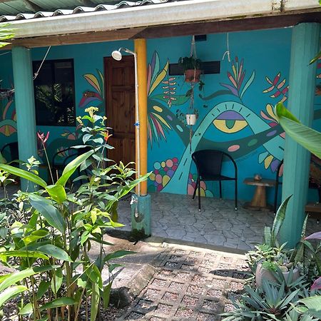 Boutique Rooms River Front At La Junta 多米尼克 外观 照片